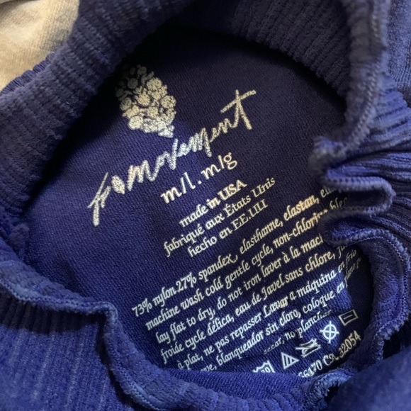 Free people top M/L - Picture 4 of 4